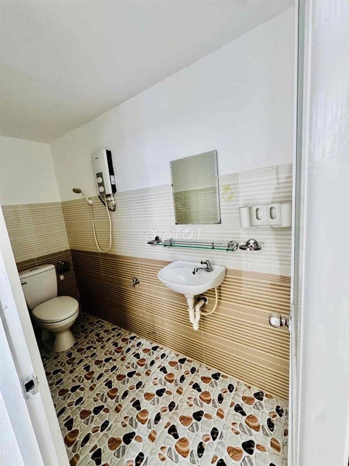 Duplex tại bà hom q6