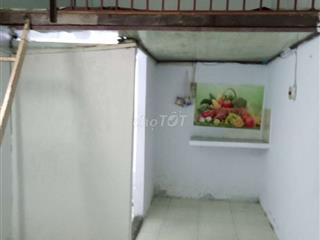 Phòng trọ bình dân Nam 1 người ở