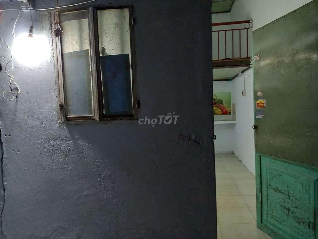 Phòng trọ bình dân Nam 1 người ở