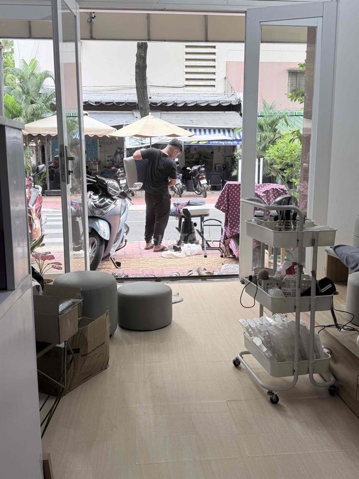 Tiệm Gội Nail Spa Quận 8 – đầy đủ trang thiết bị