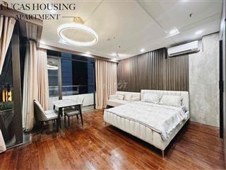 Căn hộ gần sân bay tách bếp