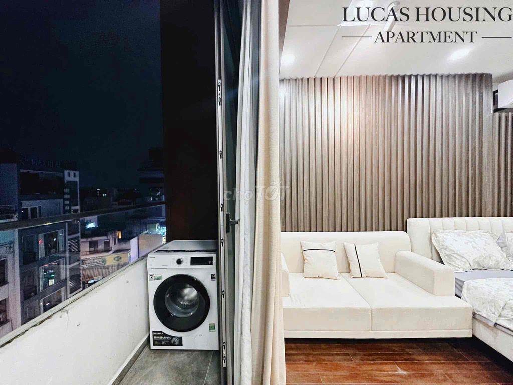 Căn hộ gần sân bay tách bếp