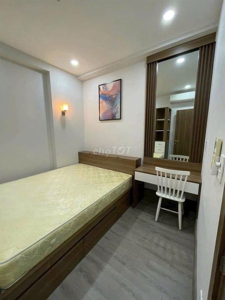 CC Central Plaza . Phạm Văn Hai . TB. DT 60m2 . 2PN Giá 13Tr5