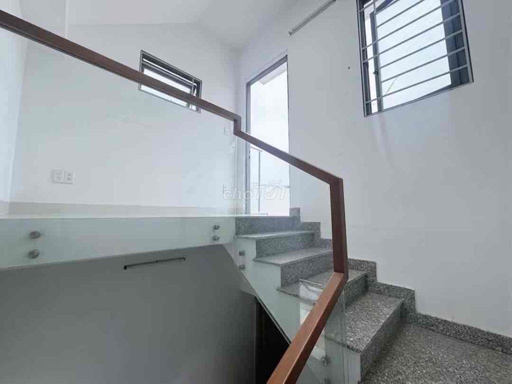 NHÀ MẶT TIỀN BÀU CÁT CHO THUÊ