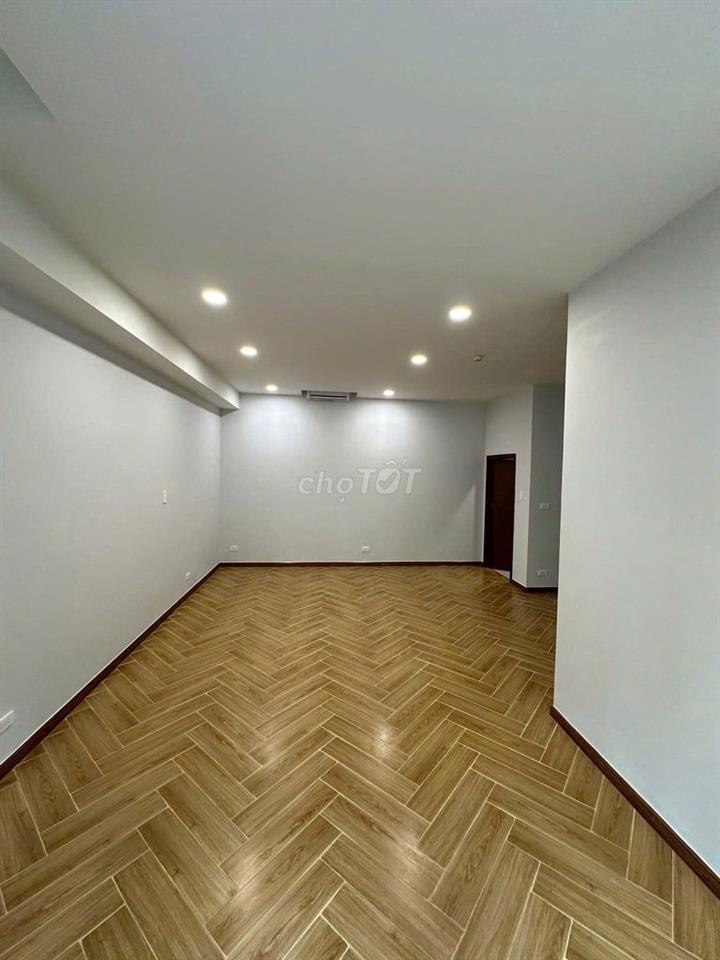 Mặt bằng KD 120m2 Ngay Chợ Tân Trụ 1 trệt 1 lầu 2PN, Giá thuê 12tr/th