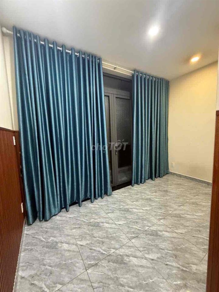 bán nhà lê trọng tấn