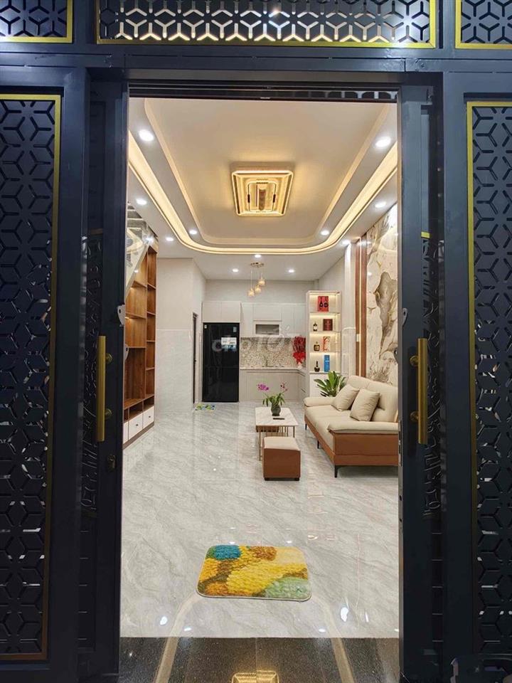 Nhà hẻm Lê Ngã cách MT 2 căn