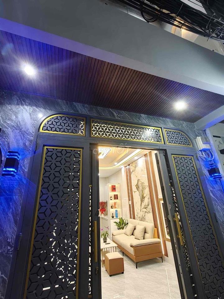 Nhà hẻm Lê Ngã cách MT 2 căn
