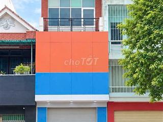Cho thuê mặt bằng đường Lê Trọng Tấn
