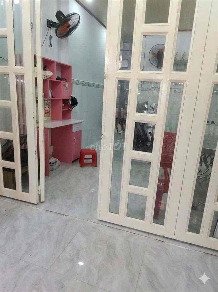 Nhà nguyên Căn - MBKD Chợ Tân Hương 1 trệt 2 lầu 2PN 3WC