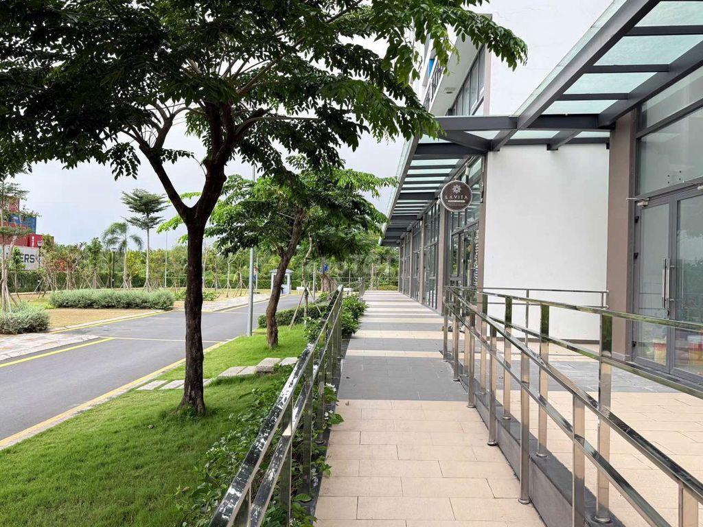 cần nữ ở ghép