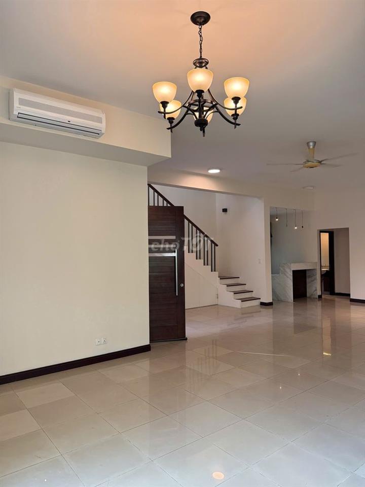 CHO THUÊ VILLA RIVIERA COMPOUND ĐẲNG CẤP 5PN 500m2 DTSD
