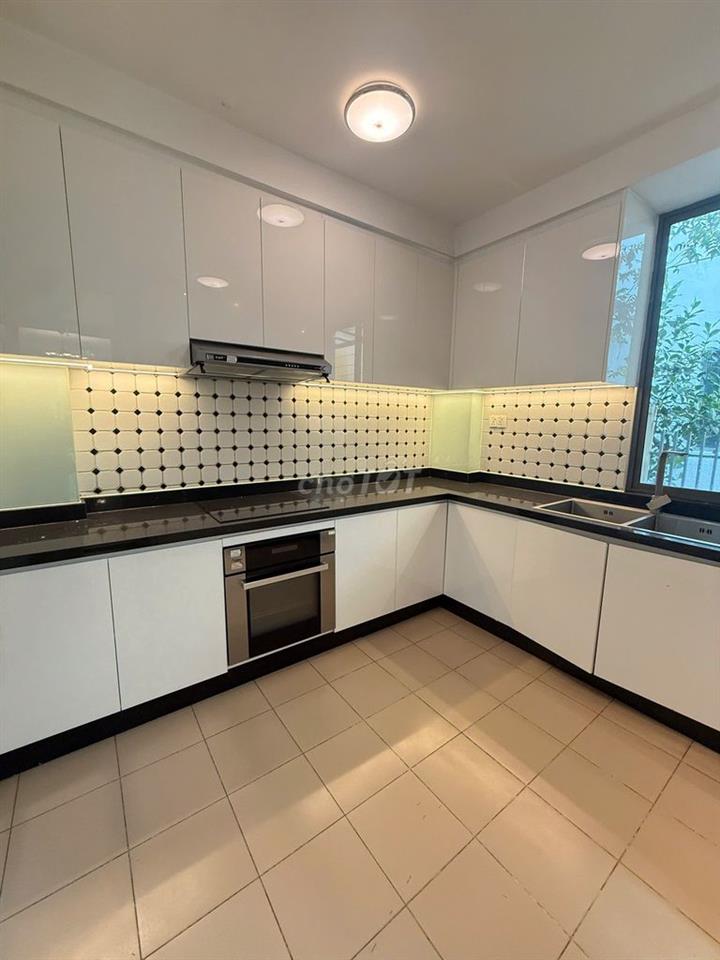 CHO THUÊ VILLA RIVIERA COMPOUND ĐẲNG CẤP 5PN 500m2 DTSD