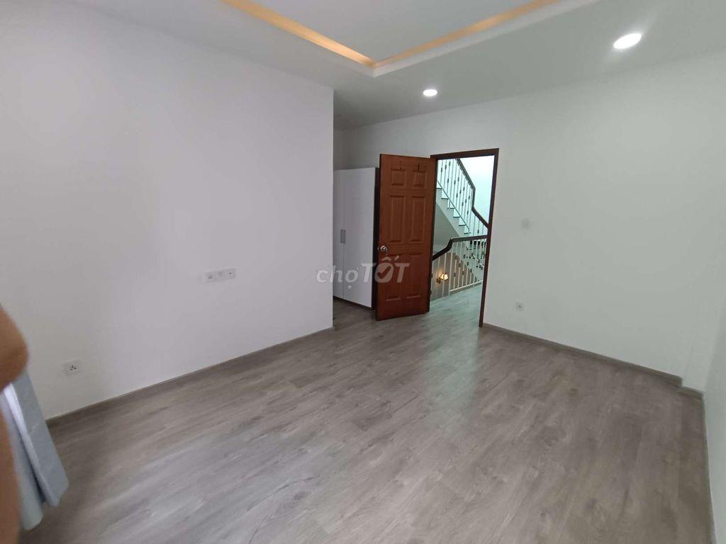 Nguyên Căn Lakeview City 1 Trệt 3 Lầu 4PN 5WC NT Cơ Bản 32Triệu