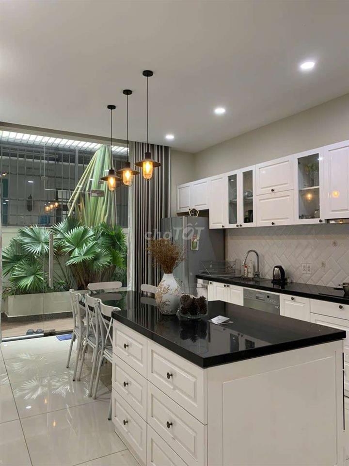 Nhà Phố Lakeview Full Nội Thất Nhà Đẹp Trống Sẵn 5PN 6WC 37 Triệu 
