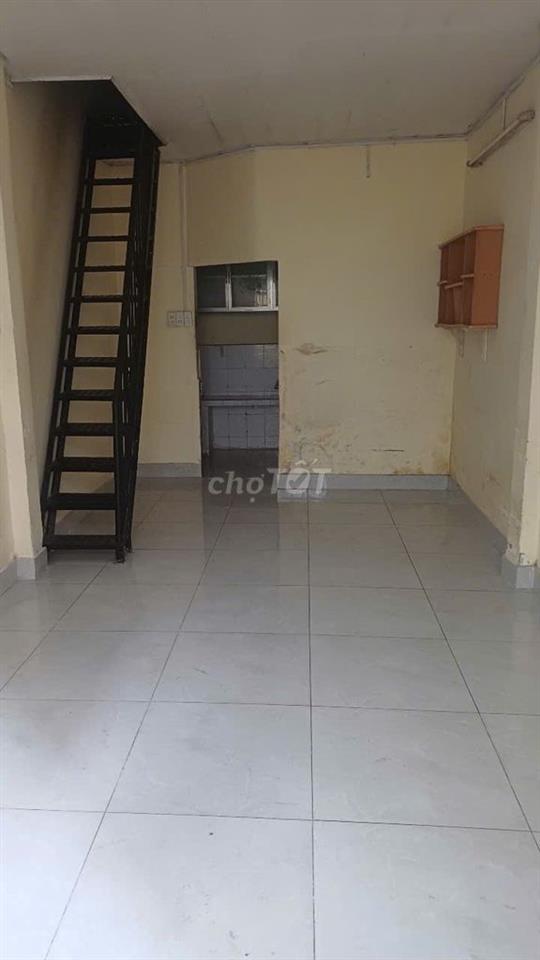 Cho thuê nhà nguyên căn, 1 trệt 1 lầu