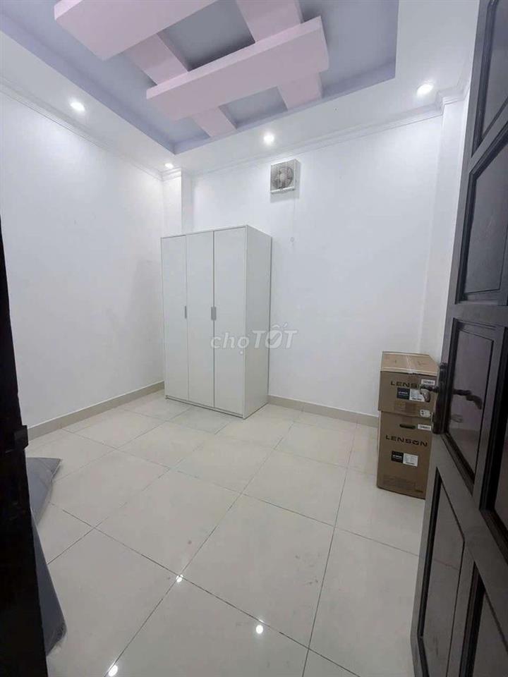 Studio bancoll 2PN 7tr Gần Ngã Tư TĐ