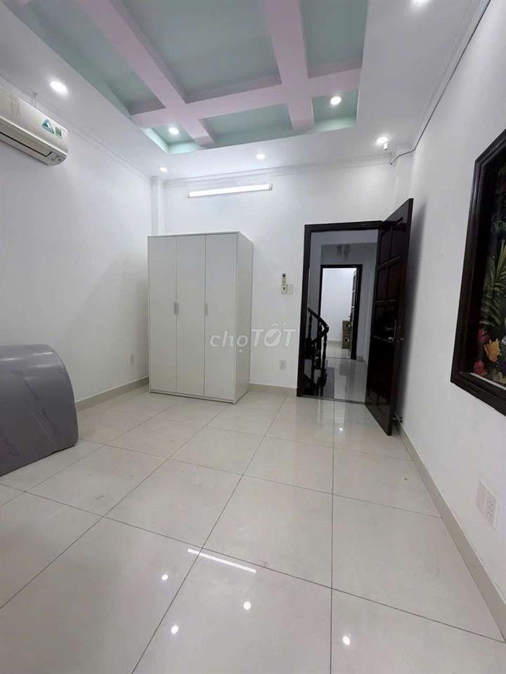 Studio bancoll 2PN 7tr Gần Ngã Tư TĐ