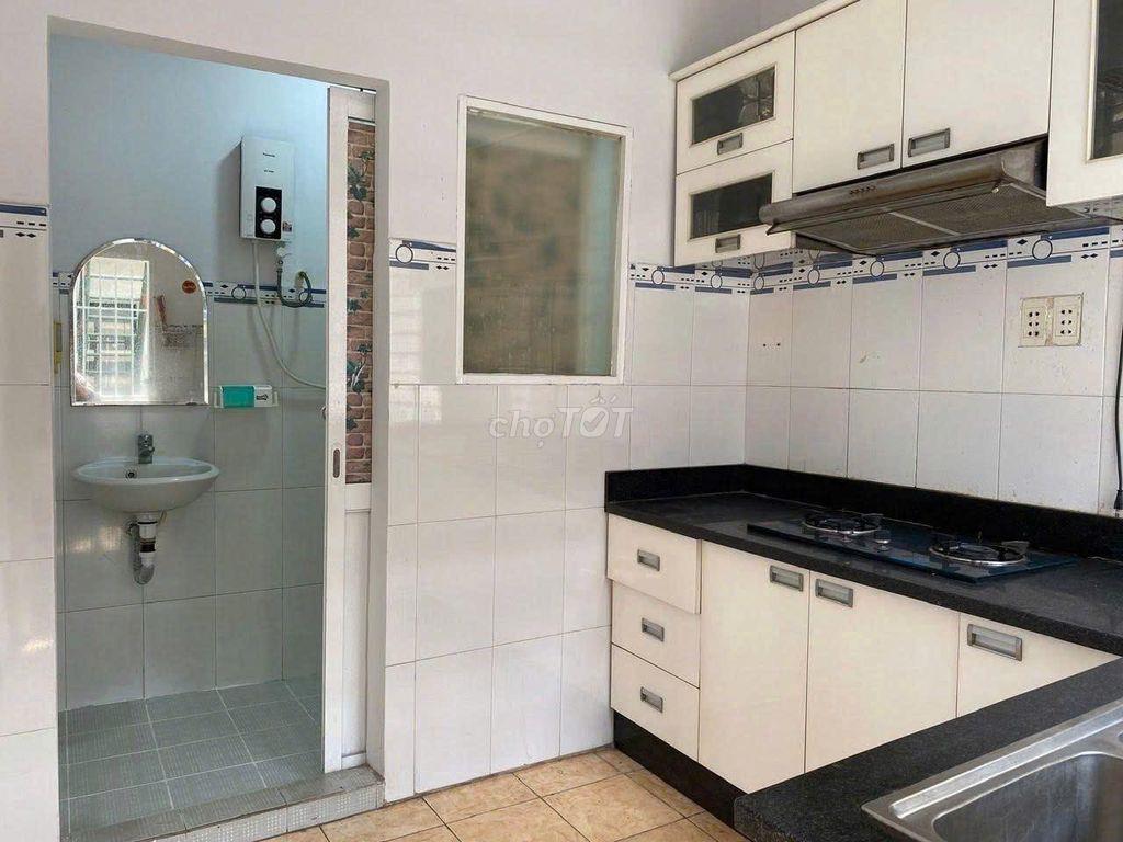Cho thuê chung cư 590 CMT8, Căn 1PN giá thuê 9tr/tháng