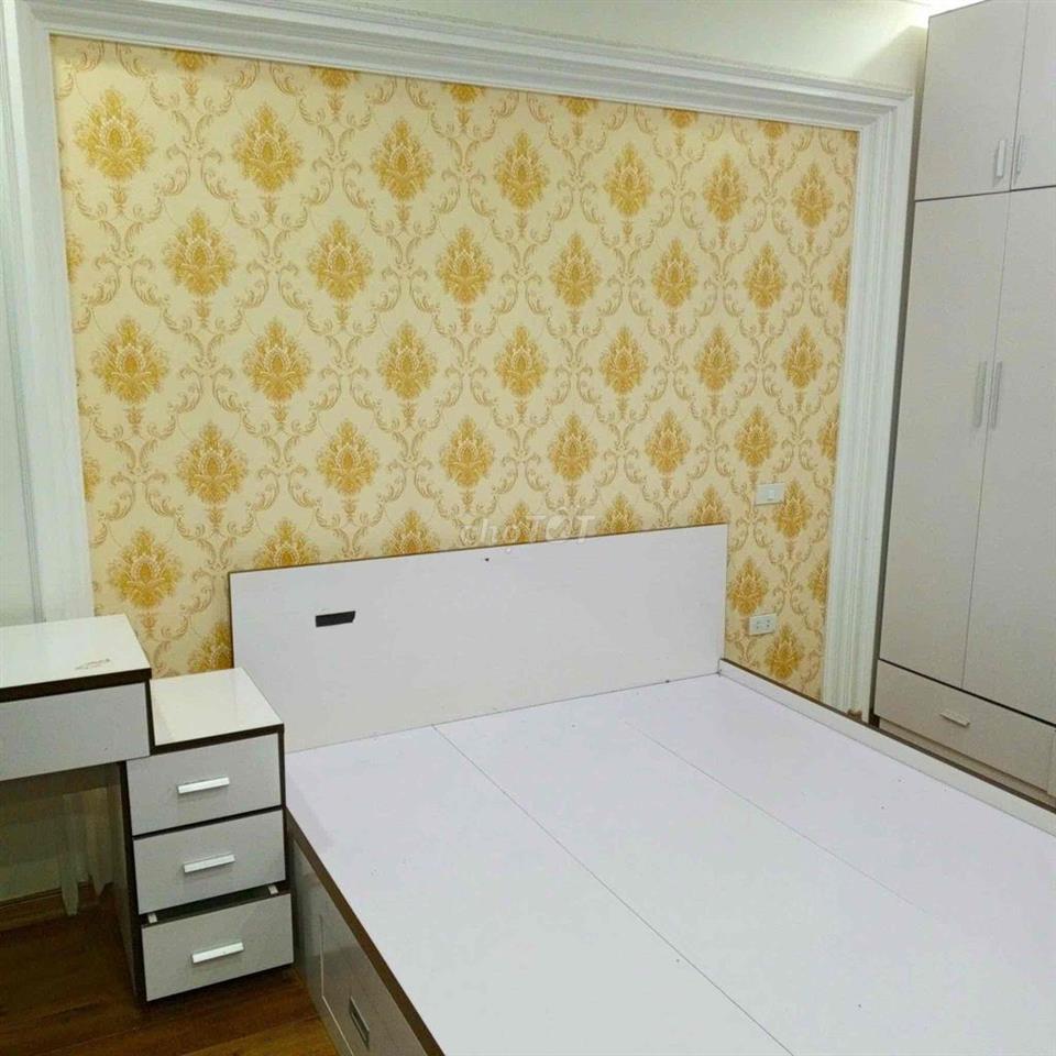 Cho thuê nhà Nguyên Căn Tư Đình, Bát Khối, gần cầu Trần Hưng Đạo