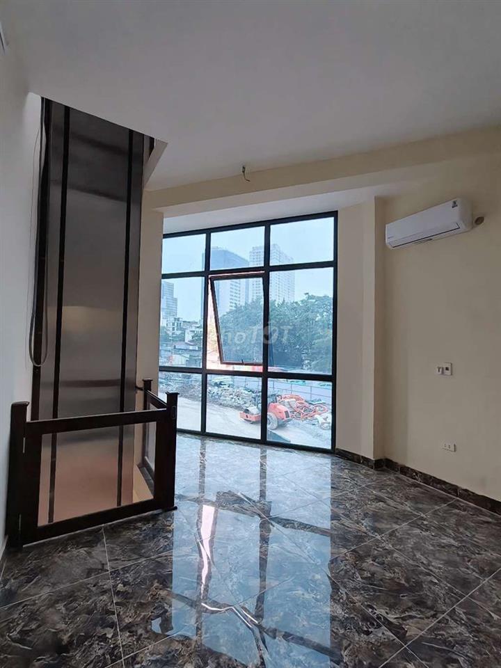 NHÀ NGUYÊN CĂN MẶT TIỀN MỚI - CẦN CHO THUÊ