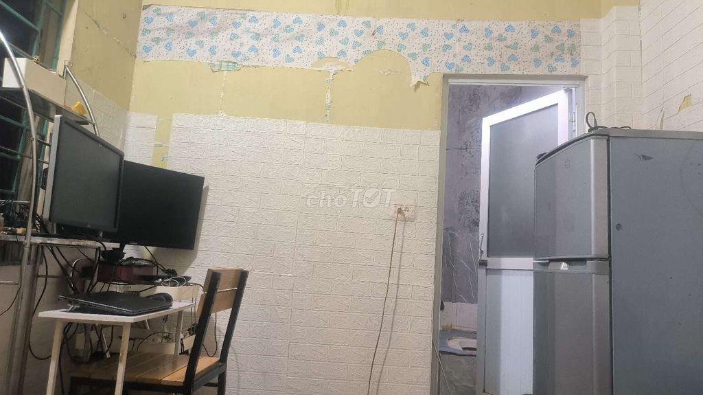 Phòng trọ khép kín gần Đh Điện lực, cđ KTKT - điều hòa, tủ lạnh