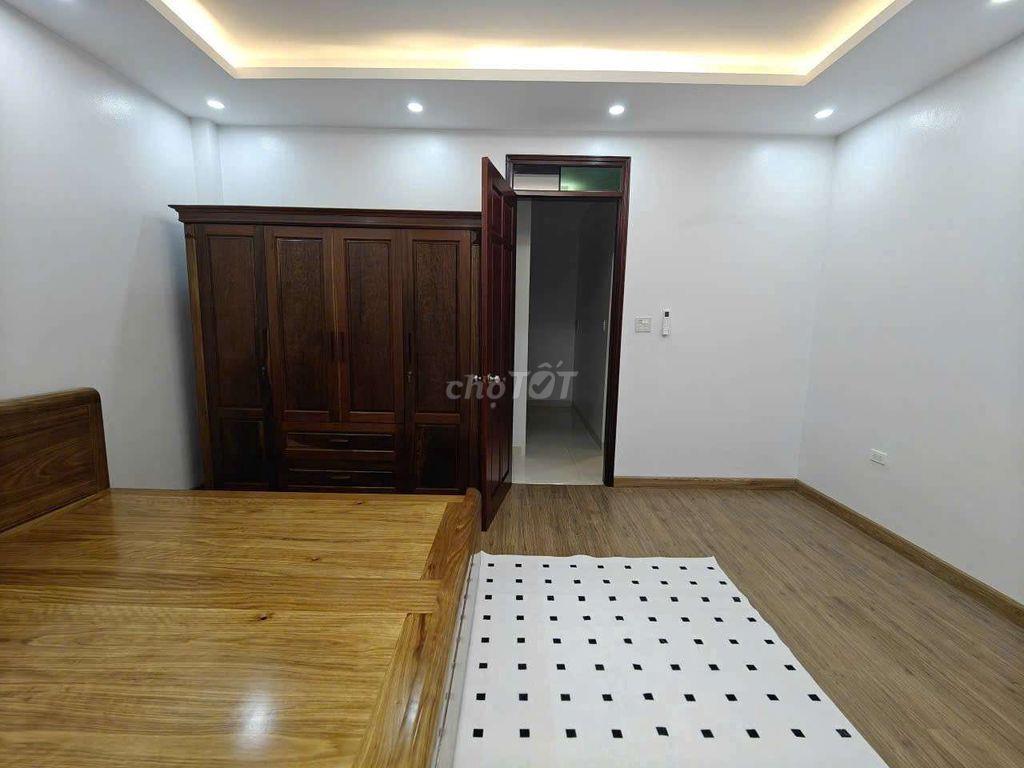 Cho thuê nhà nguyên căn ngõ 322 Mỹ Đình