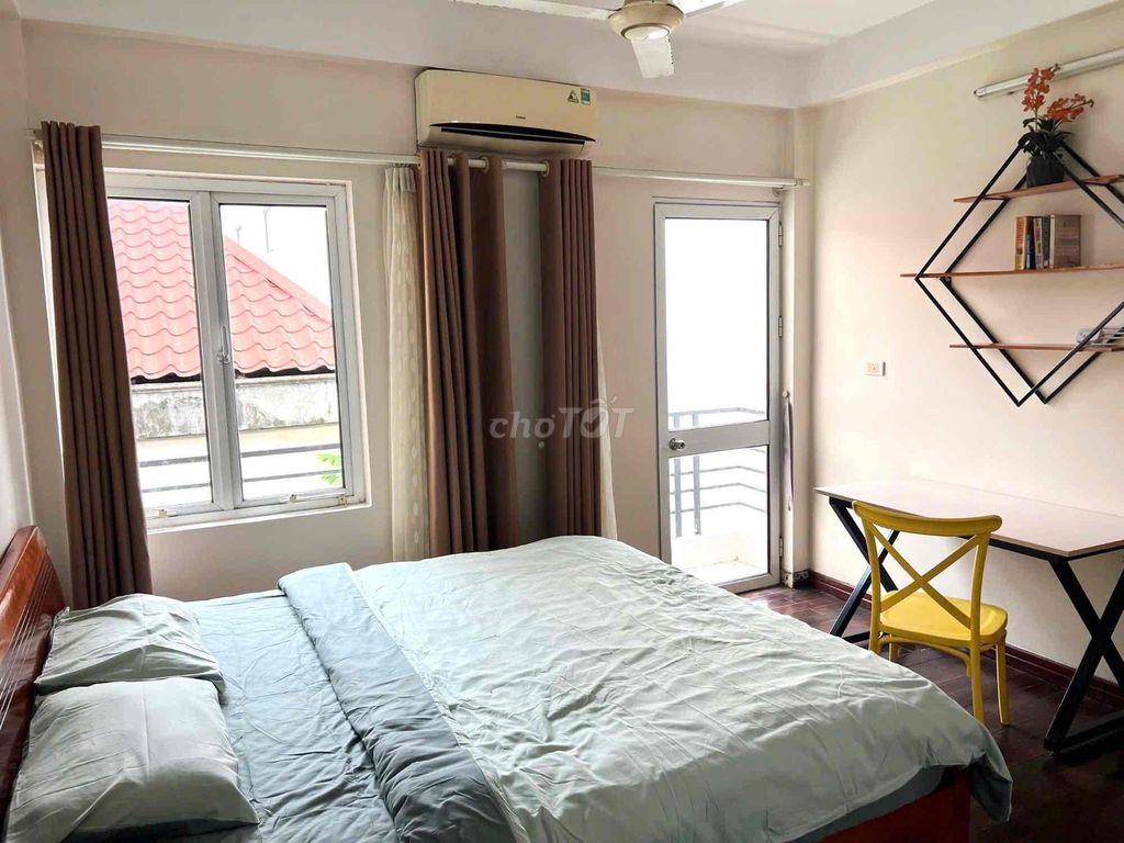 🔥 STUDIO FULL NỘI THẤT – BAN CÔNG ĐẸP TẠI TÂY HỒ 🔥 GIẢM 1TR tháng đầu