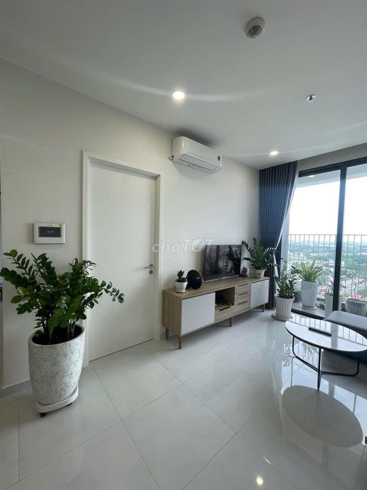 Cho thuê căn hộ cao cấp 2pn2wc tại EGV