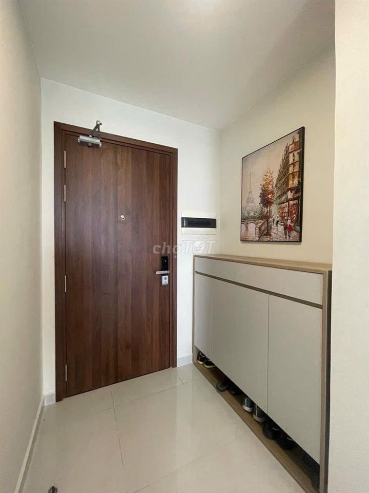 Cho thuê căn hộ cao cấp 2pn2wc tại EGV