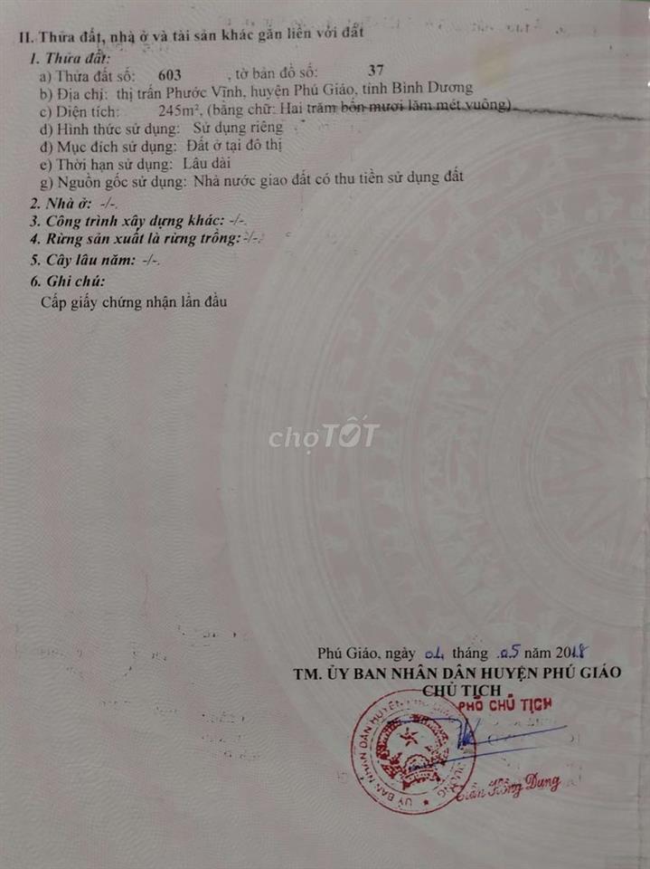 Nhà ngay trung tâm xã Phú Giáo