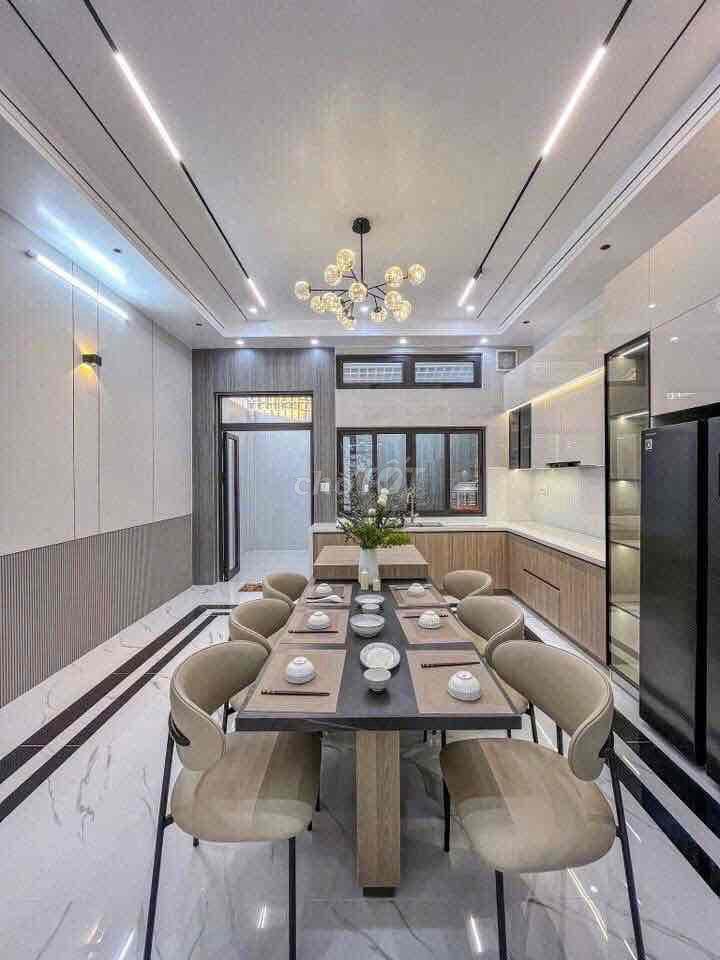 CHỦ NGỘP CẦN BÁN NHÀ Ở 22/12 THUẬN GIAO GIẢM NGAY 300tr CHỈ CÒN 3tỷ650