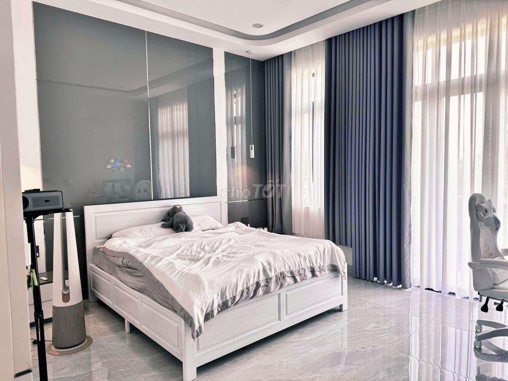 Chính chủ cần bán nhà ngay khu công nghiệp Nam Tân Uyên