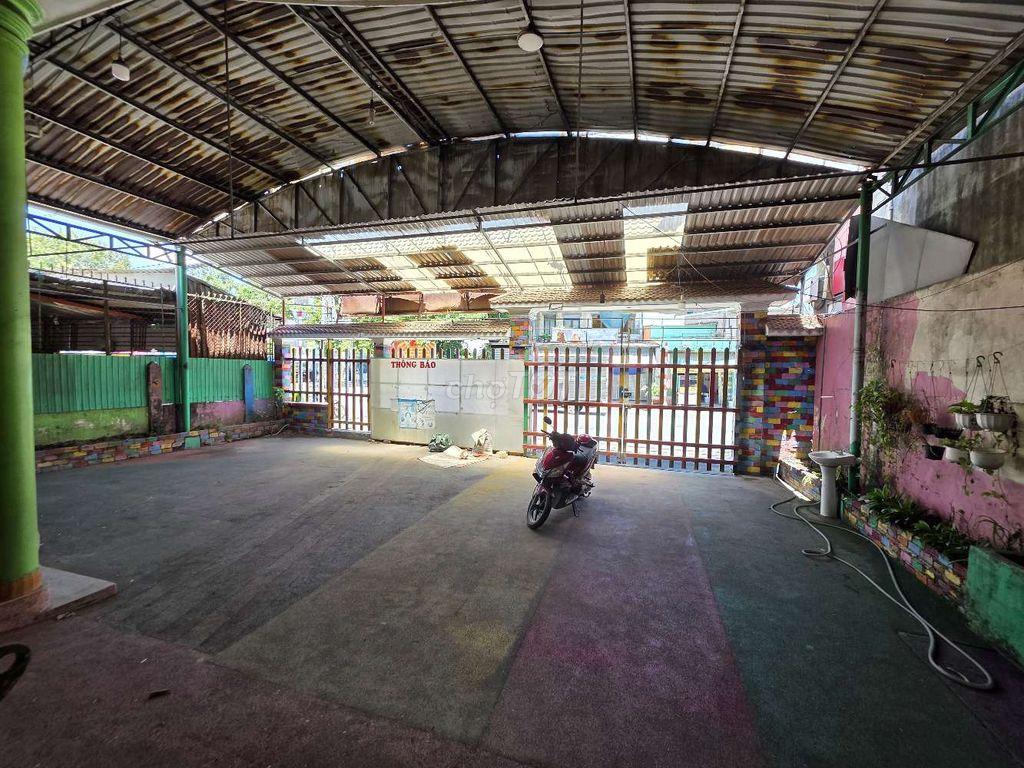 Cho thuê nhà nguyên căn ngã 3 đồng an