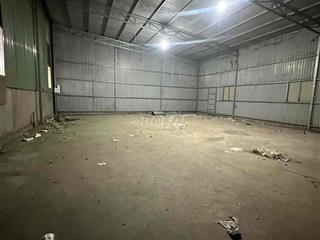cho thuê xưởng 250m2 gần chợ tân phước khánh