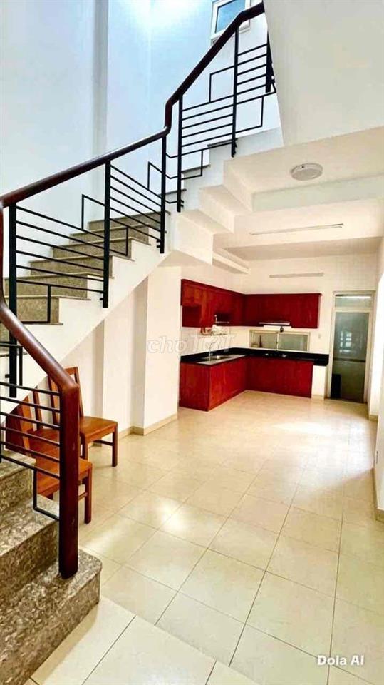 CHO THUÊ NHÀ MẶT TIỀN GẦN CHỢ BIÊN HÒA – GIÁ ĐẶC BIỆT 15 TRIỆU/THÁNG 🔥