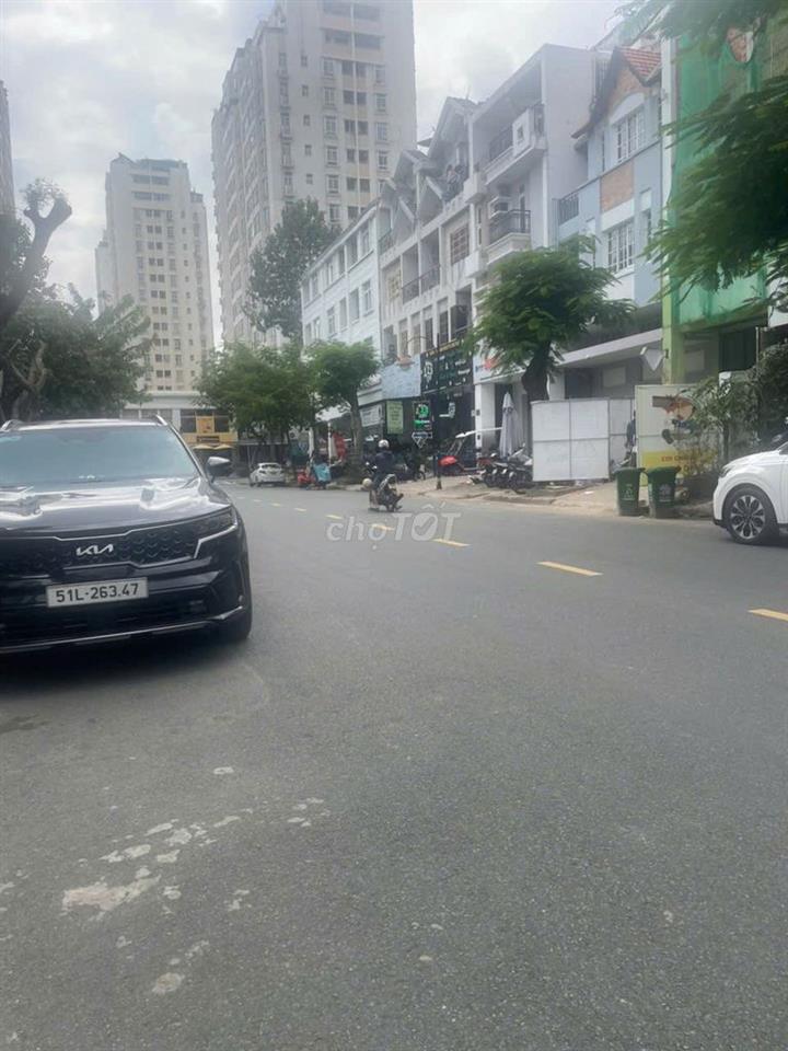 Cho Thuê Nhà kinh Doanh Phú Mỹ Hưng Giá tốt khu vực