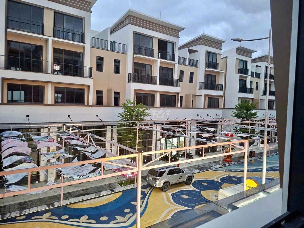 Bán nhà cần giuộc - Mua ngay lời ngày 1.8 tỷ 