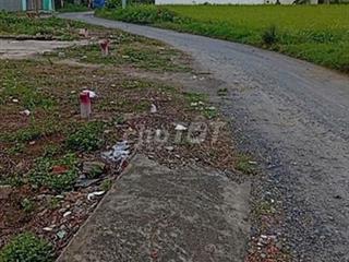 ĐẤT 200M2,  SỔ HỒNG RIÊNG,  1 TỶ 3, HẺM XE HƠI , GẦN CHỢ NHÀ THỜ