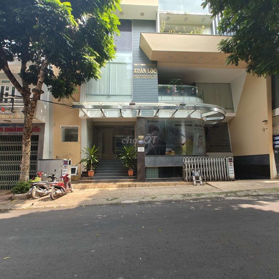 mặt bằng cho thuê