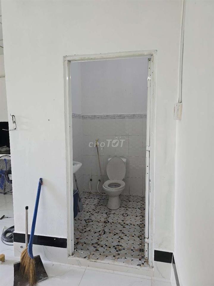 nhà trệt 2 phòng ngủ
