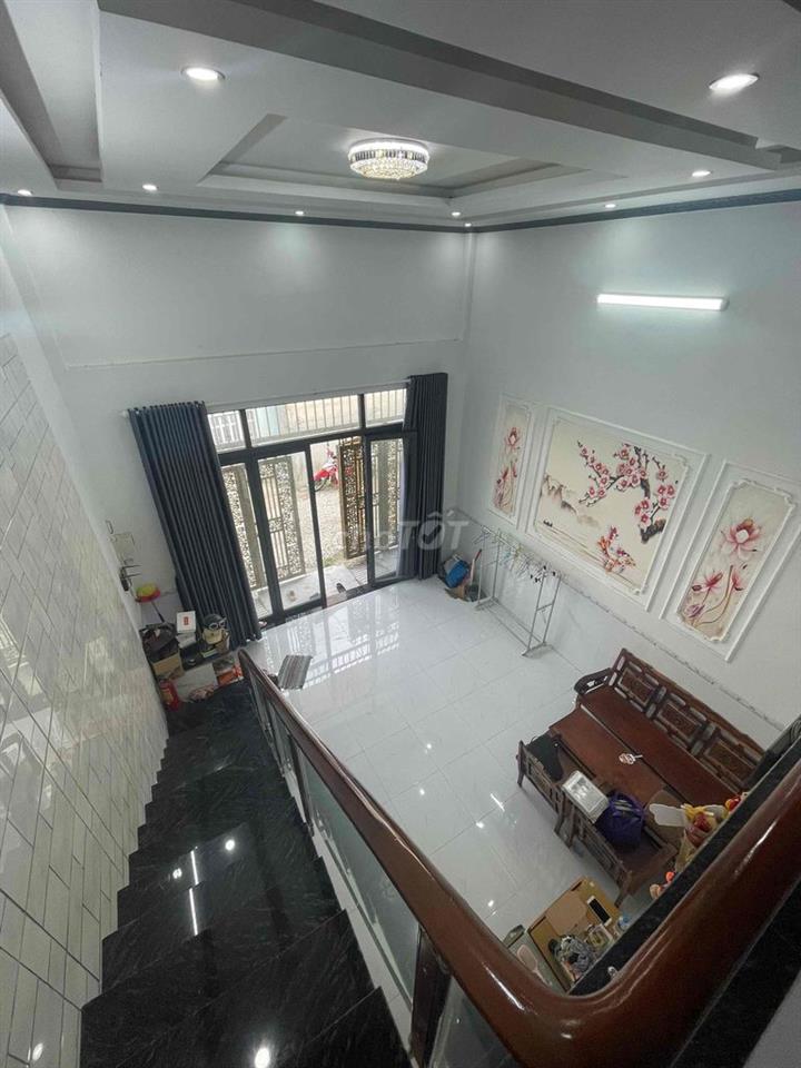 Cho thuê nhà nguyên căn
