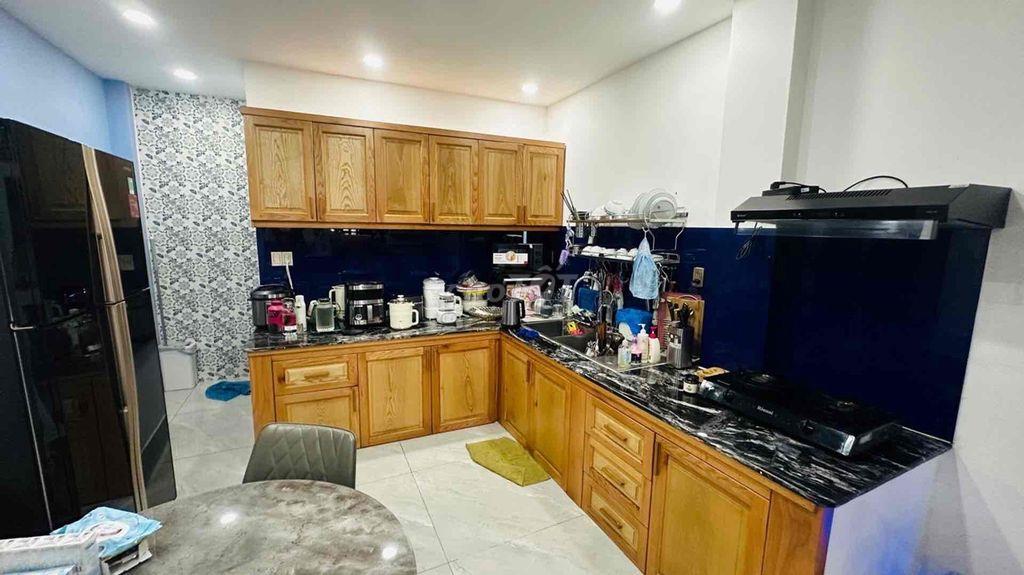 NHỈNH 5tỷ - 56M2 - 5 Tầng - Nguyễn Phúc Chu - Hoàng Bật Đạt - Nhà đẹp