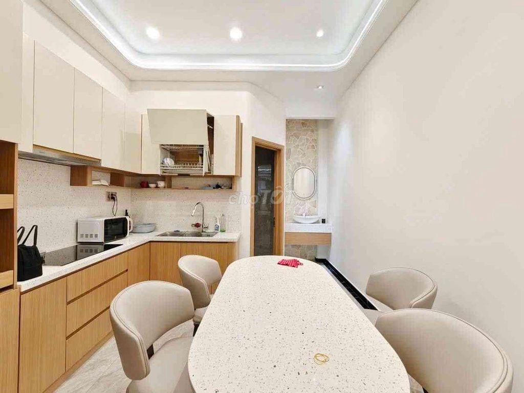 Nhà 3 tầng, Nguyễn Thị Tú (bình tân) hẻm ô tô, DT 79m2, Giá 5 tỷ,