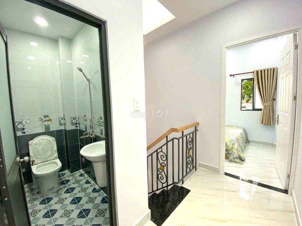 HẺM XE HƠI THÔNG - LÊ QUANG ĐỊNH - 3 TẦNG BTCT ~ 40M2 - HOÀN CÔNG