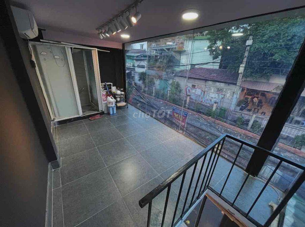bán nhà mặt tiền 102 Mai văn ngọc giá 2tỷ6 chính chủ