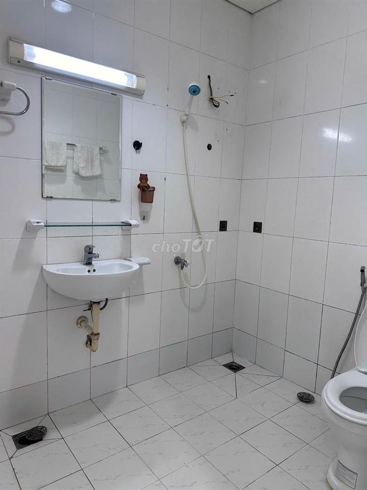 CHÍNH CHỦ CHO THUÊ CĂN HỘ CAO CẤP HOA SEN - 65M² (2PN 2WC) TẦNG CAO 