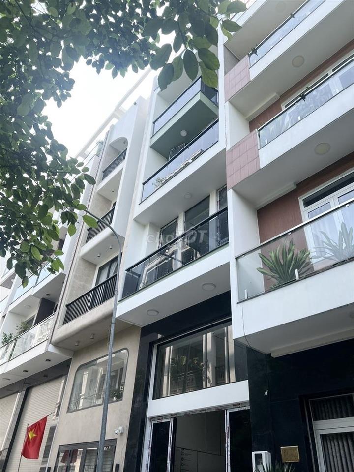 Bán nhà phố mới hiện đại