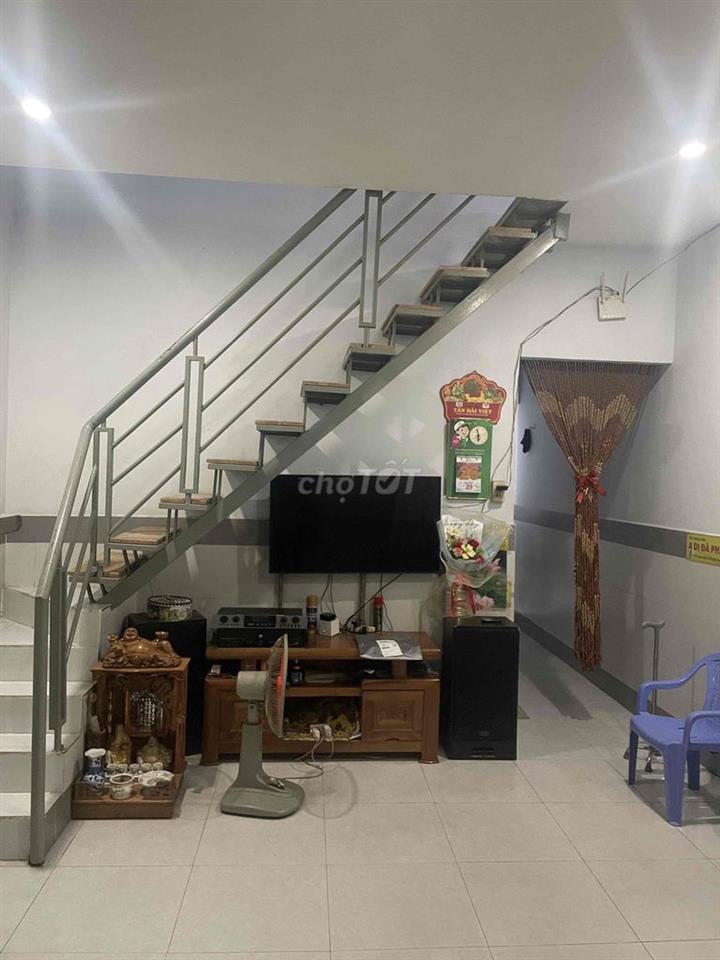 Chính chủ bán nhà Q12 đường Tô Ngọc Vân, 45m2 nở hậu tài lộc, 3 phòng