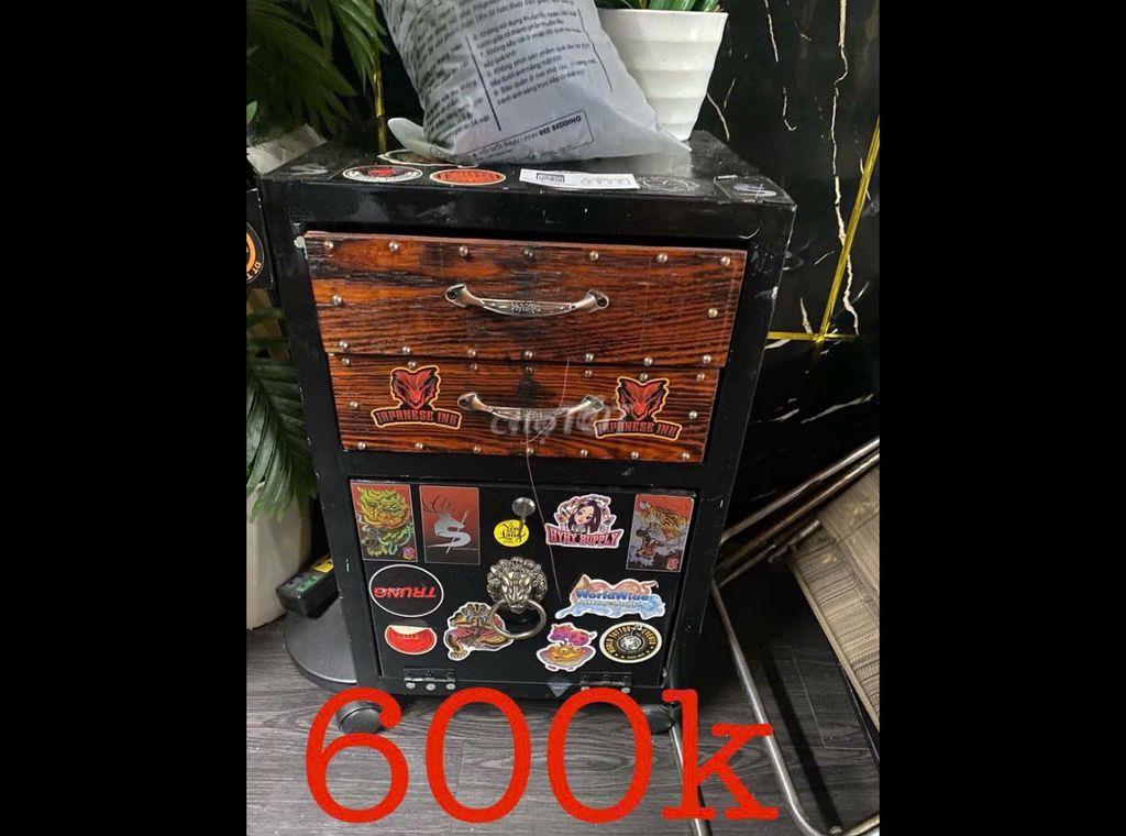 Cần sang phòng xăm (Tattoo) giá sang 5tr 